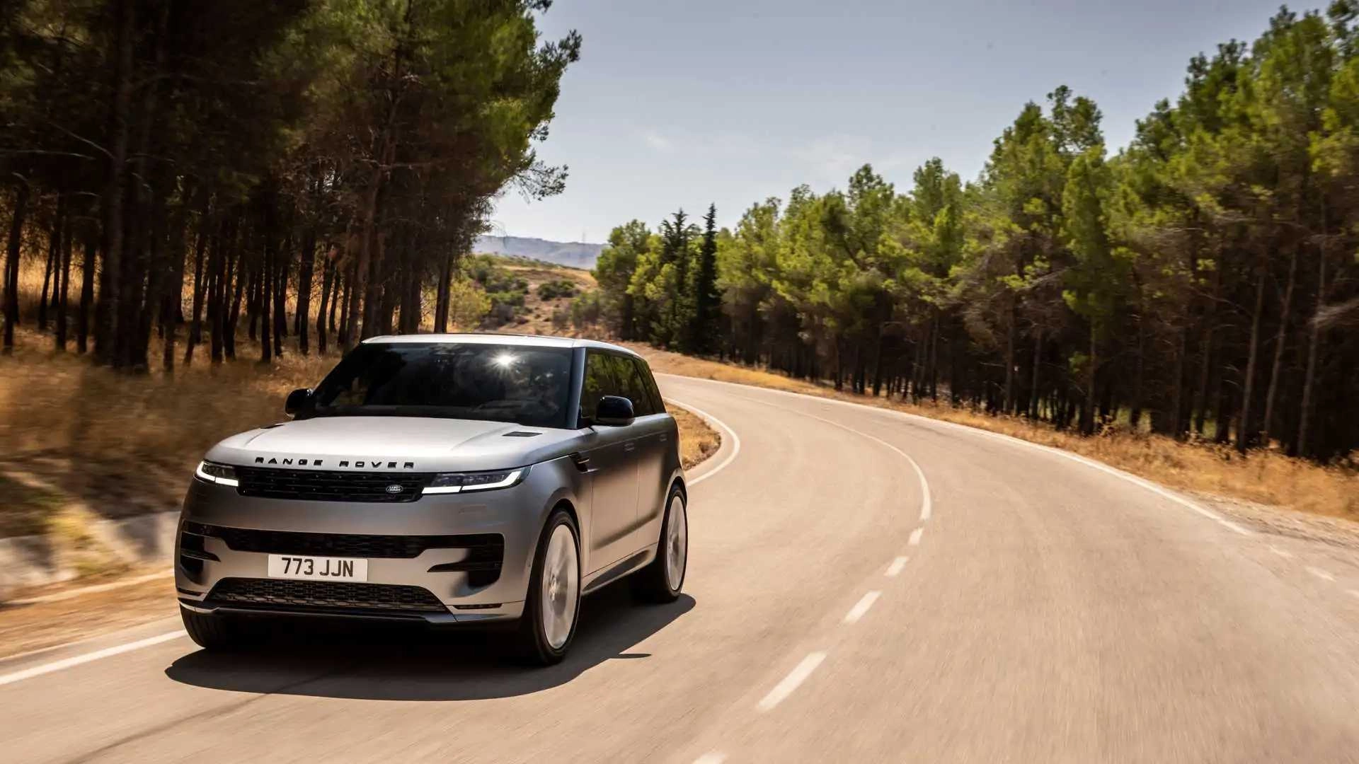 Foto   range rover sport 2023   prova su strada (3)